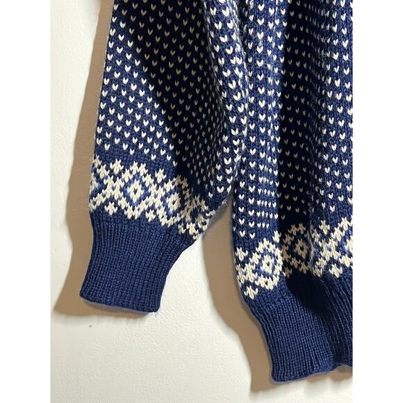 VTG Dale of Norway Women's Navy Blue Fair Isle Nordic Cardigan Wool Sweater L - Picture 6 of 10